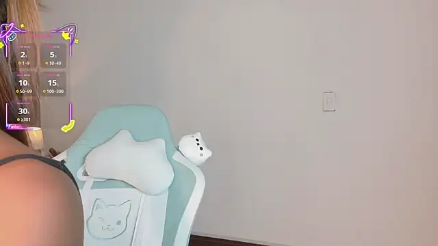 Snapshot of ahvi_ebony chatting on February 2026 12:53:02 PM ahvi ebony online show from February 2026 12:53:02 PM