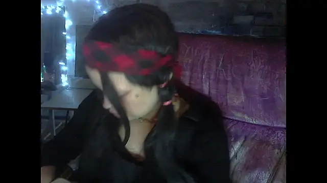 Snapshot of iva_spirit chatting on February 2025 02:44:02 AM iva spirit online show from February 2025 02:44:02 AM