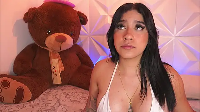 LeagueOfLovers online show from March 2025 10:22:02 PM