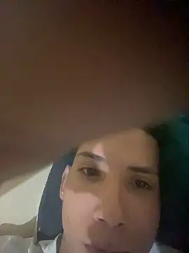 Snapshot of sexytripme chatting on January 2025 08:03:01 AM sexytripme online show from January 2025 08:03:01 AM