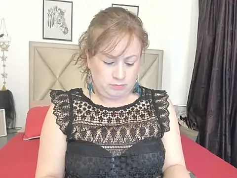 MonyCassius online show from December 2025 12:14:02 PM