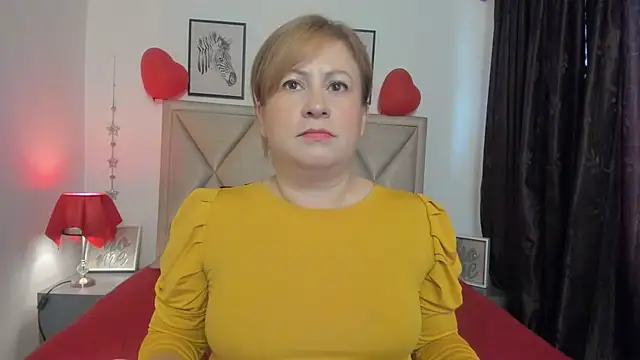 Snapshot of MonyCassius chatting on February 2026 12:34:01 PM MonyCassius online show from February 2026 12:34:01 PM