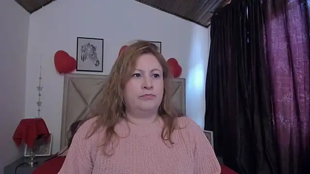 Snapshot of MonyCassius chatting on February 2026 01:41:02 PM MonyCassius online show from February 2026 01:41:02 PM