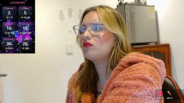 kendallclarkk03 online show from February 2025 08:17:01 AM