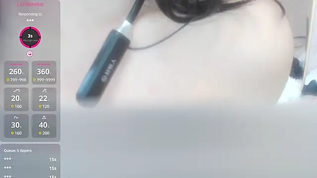 Snapshot of xiaoxiaoguaibao chatting on December 2024 05:59:02 PM xiaoxiaoguaibao online show from December 2024 05:59:02 PM