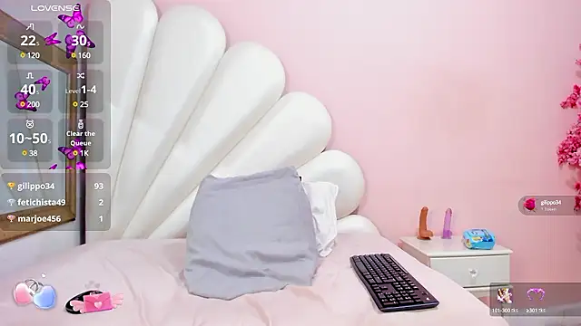 Snapshot of Ally_Parkeer_ chatting on December 2024 04:06:01 PM Ally Parkeer online show from December 2024 04:06:01 PM