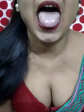 Snapshot of yoursweety09 chatting on July 2026 07:25:02 AM yoursweety09 online show from July 2026 07:25:02 AM