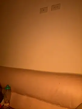 Im Valen Cute online show from October 2025 02:31:02 AM