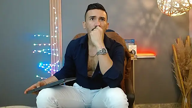 Reiko 85  online show from February 2026 02:35:01 PM