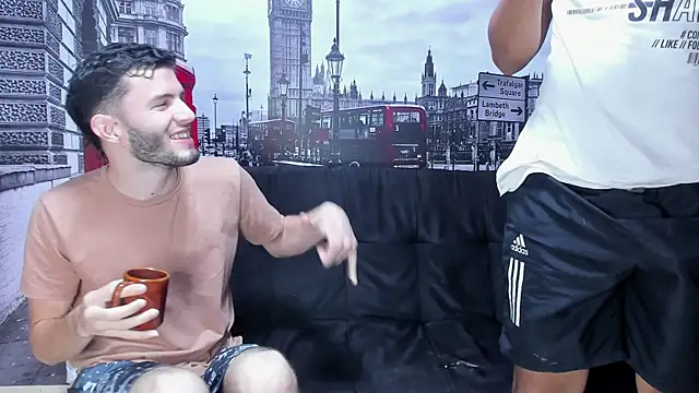 Snapshot of threesome_sexy_hot chatting on December 2024 11:12:02 AM threesome sexy hot online show from December 2024 11:12:02 AM