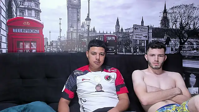 Snapshot of threesome_sexy_hot chatting on January 2025 10:06:02 AM threesome sexy hot online show from January 2025 10:06:02 AM