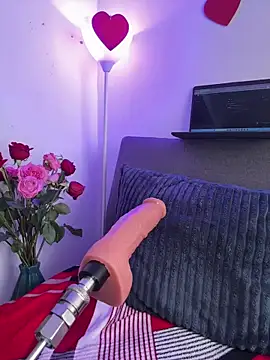 Snapshot of Liulee chatting on February 2026 04:14:02 PM Liulee online show from February 2026 04:14:02 PM