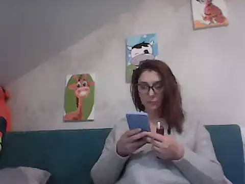 AmberElixir online show from March 2025 06:01:01 AM