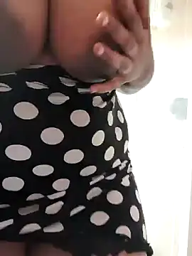 Bustylisa17 online show from December 2024 06:32:02 AM