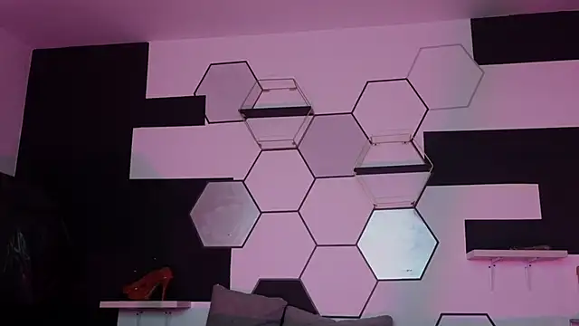 haileycat online show from February 2025 05:12:02 AM