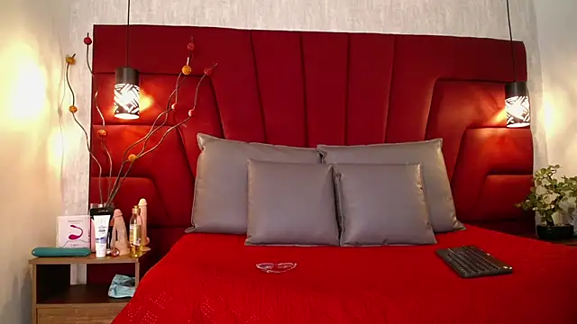 Snapshot of Alahia_Baiter chatting on January 2025 11:26:01 AM Alahia Baiter online show from January 2025 11:26:01 AM