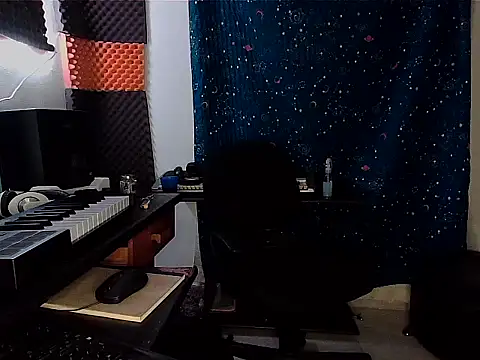 Snapshot of patrik_tattoo_ chatting on February 2025 03:32:02 AM patrik tattoo online show from February 2025 03:32:02 AM