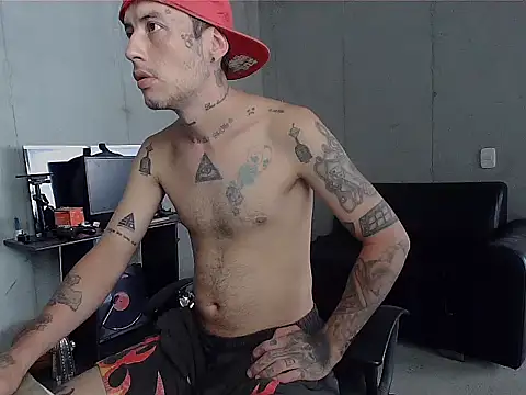 Snapshot of patrik_tattoo_ chatting on March 2026 05:28:01 PM patrik tattoo online show from March 2026 05:28:01 PM