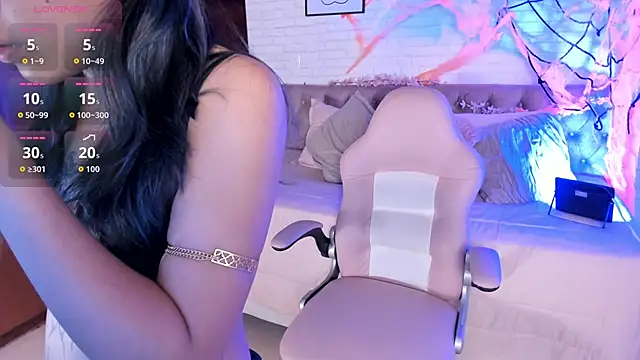 Kitty Pam online show from October 2025 09:25:02 PM