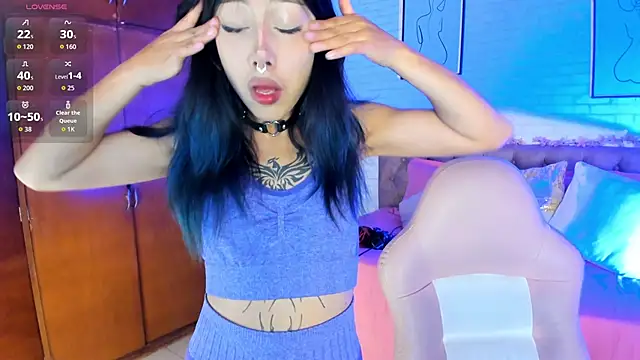 Kitty Pam online show from November 2025 08:47:01 PM