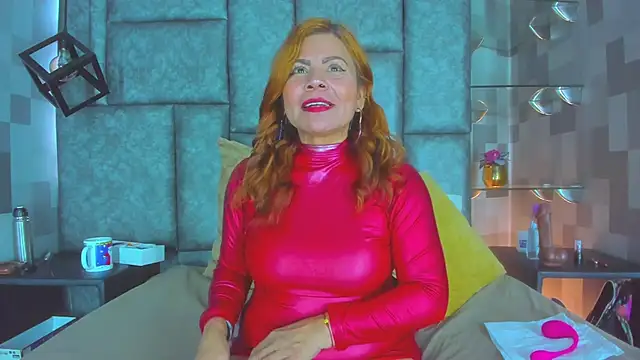 Corina Taylor  online show from January 2026 12:11:01 PM