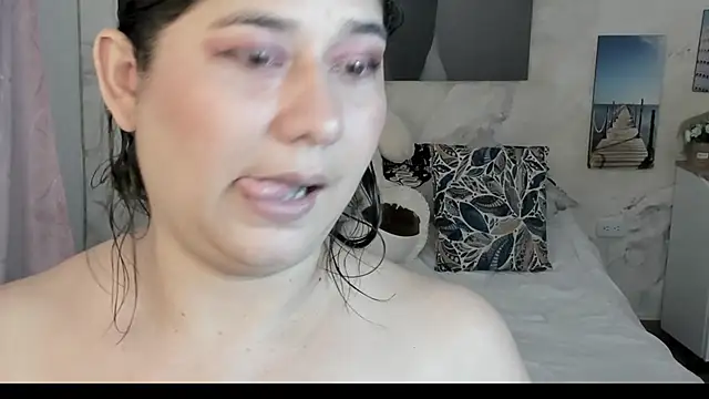 alinabozz1 online show from April 2026 04:45:01 AM