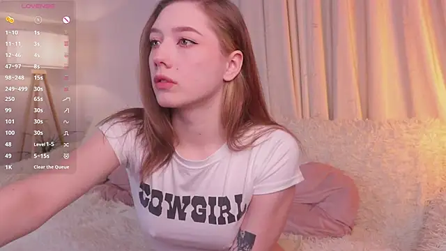 Snapshot of SelestaRobertson chatting on May 2026 10:58:01 AM SelestaRobertson online show from May 2026 10:58:01 AM