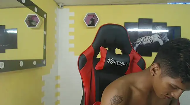 mau elixxx online show from January 2025 06:56:02 AM