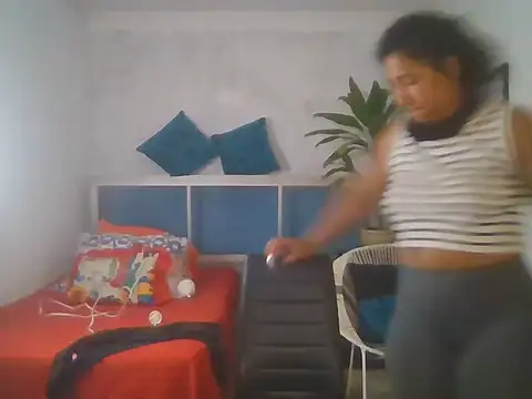 bellacrespalatina online show from February 2026 02:13:02 PM