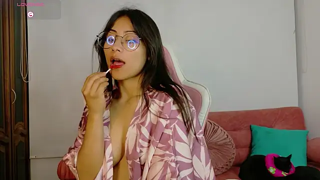 Snapshot of Jade_Zephyra chatting on February 2026 11:20:01 PM Jade Zephyra online show from February 2026 11:20:01 PM