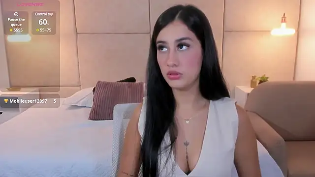 Amiirra  online show from January 2025 08:26:02 PM