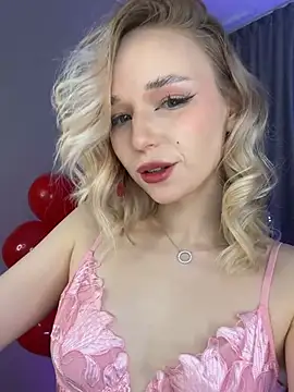 Eva Millss online show from February 2025 05:14:01 PM