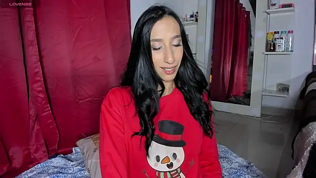 Snapshot of Carol_M8 chatting on December 2024 03:21:02 AM Carol M8 online show from December 2024 03:21:02 AM