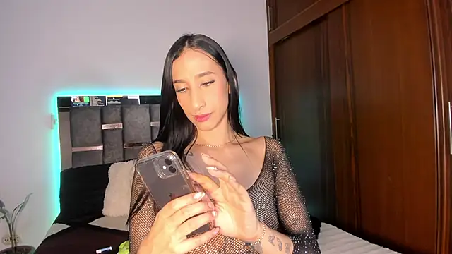 Snapshot of Carol_M8 chatting on March 2025 01:58:02 AM Carol M8 online show from March 2025 01:58:02 AM