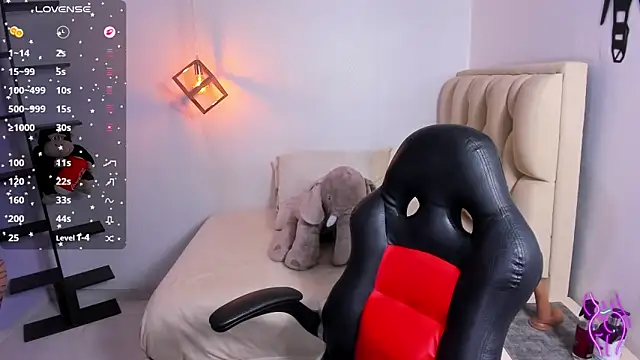 DENISERICHARD2 online show from January 2026 03:20:02 AM