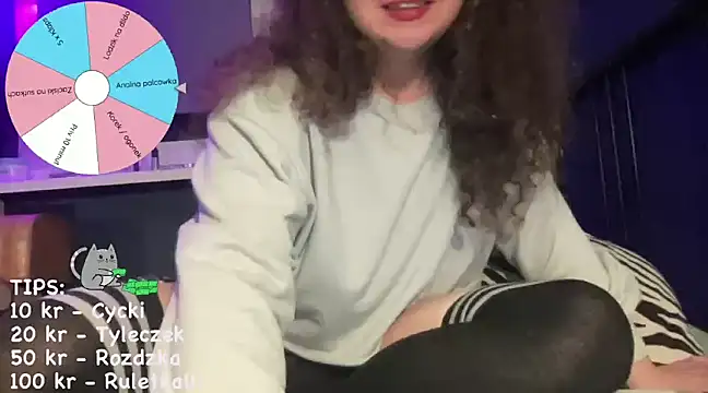 Snapshot of Luna_Artemis chatting on December 2024 11:06:02 PM Luna Artemis online show from December 2024 11:06:02 PM