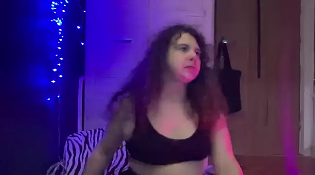 Snapshot of Luna_Artemis chatting on December 2024 09:38:02 AM Luna Artemis online show from December 2024 09:38:02 AM