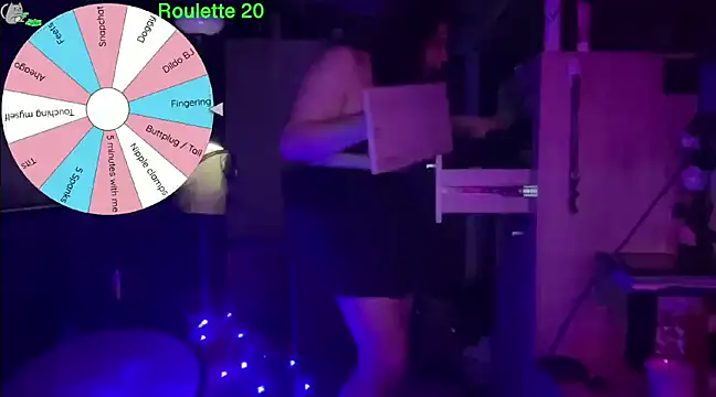 Snapshot of Luna_Artemis chatting on January 2025 11:19:01 PM Luna Artemis online show from January 2025 11:19:01 PM