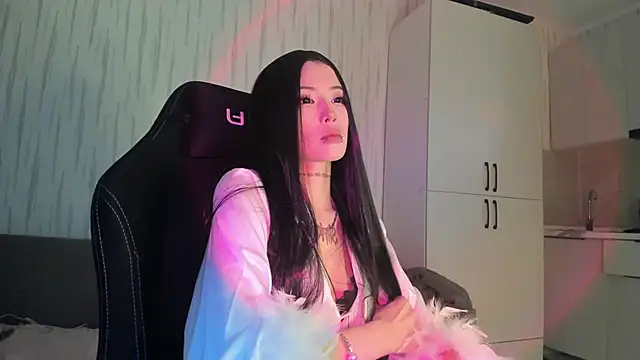 Snapshot of Velvetsky_1 chatting on January 2026 05:28:02 PM Velvetsky 1 online show from January 2026 05:28:02 PM