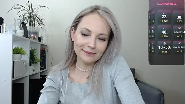 Snapshot of Sunny_bunny6 chatting on December 2024 12:59:02 PM Sunny bunny6 online show from December 2024 12:59:02 PM