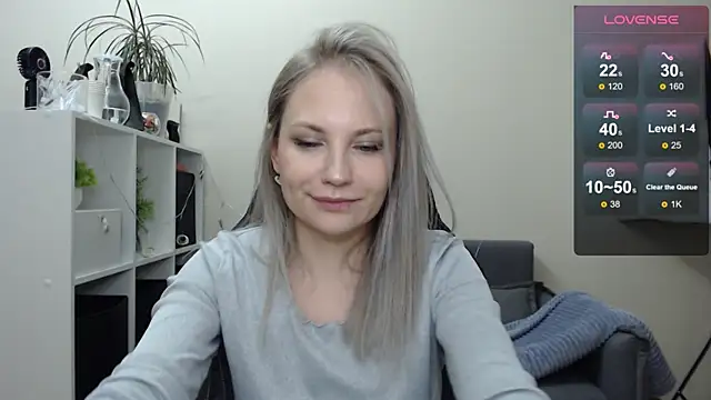 Snapshot of Sunny_bunny6 chatting on January 2025 06:27:02 PM Sunny bunny6 online show from January 2025 06:27:02 PM