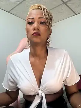 Amaliu  online show from January 2026 02:10:02 PM