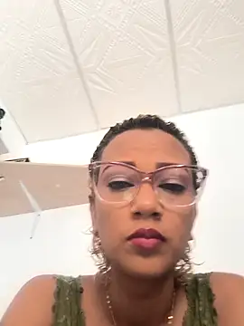 Amaliu  online show from February 2026 03:01:01 PM