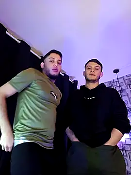 Snapshot of TommyandBillie chatting on February 2026 11:42:02 PM TommyandBillie online show from February 2026 11:42:02 PM