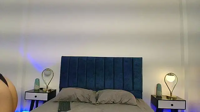 Andrewfalcon online show from January 2025 12:40:02 PM