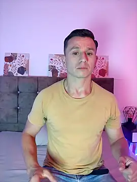 Andrewfalcon online show from September 2025 07:28:01 PM