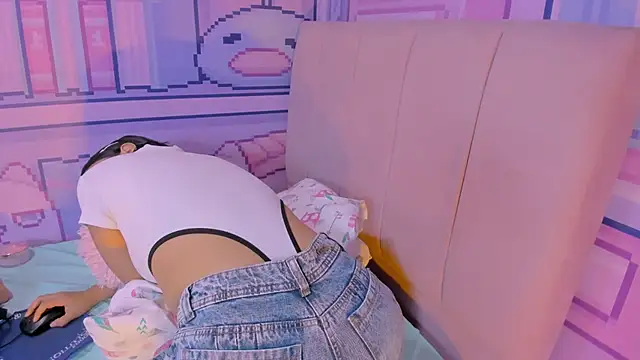 Snapshot of _18alice chatting on March 2025 05:46:01 AM 18alice online show from March 2025 05:46:01 AM