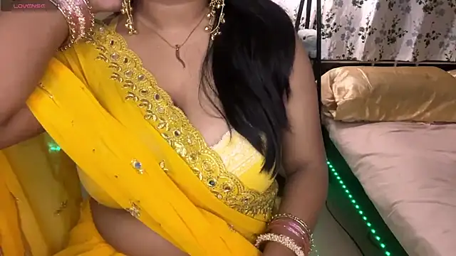 Snapshot of Doodhwaali chatting on July 2026 02:23:01 PM Doodhwaali online show from July 2026 02:23:01 PM