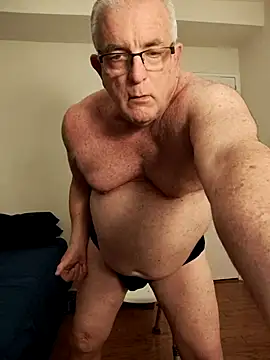 Shoreguy69 online show from January 2026 04:51:01 AM