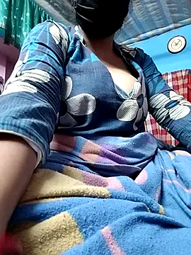 BERRY 00 online show from December 2025 05:40:02 PM